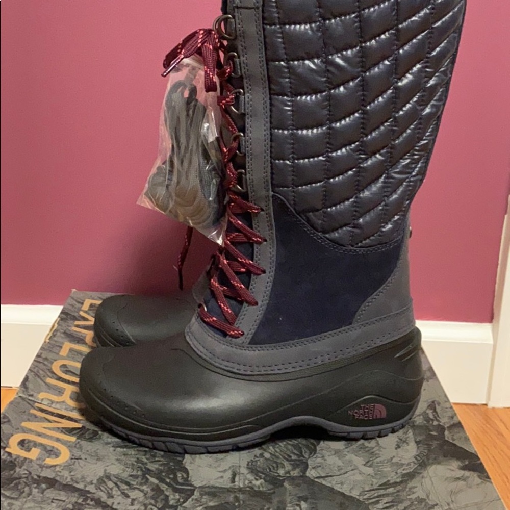 North Face boots { new }